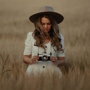 Anna Wide