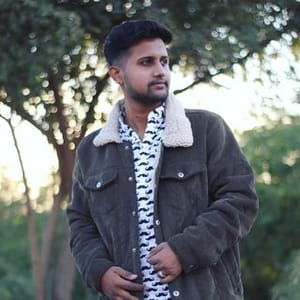 Royal khuman