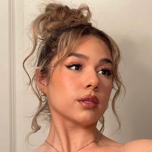 Daisy B.