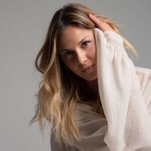 Mihaela Travica