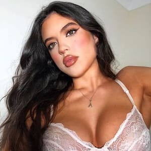 Alex Rhianna