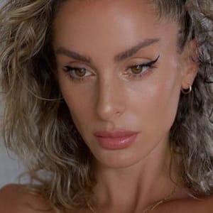 Holly Leelu