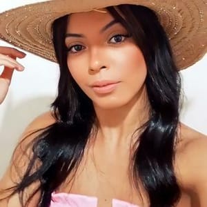 Thaina Meg