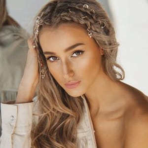 Leona Novoberdaliu