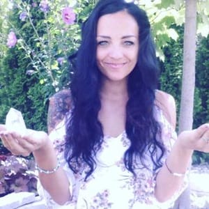 Nura Rachelle