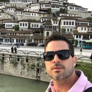 Lucas Cadavidv