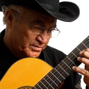 Eliades Ochoa