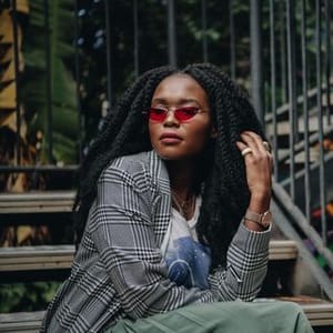 Kadenyi m