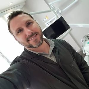 Cirurgiao Dentista