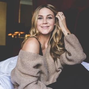 Alina Merkau