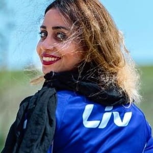 Mhsa Khakbazan