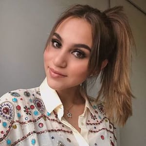 Nikol Valle