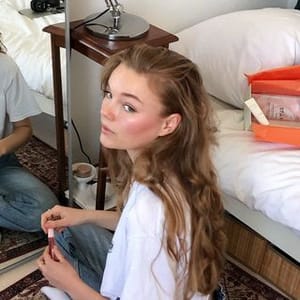 Nicole Van Dorp