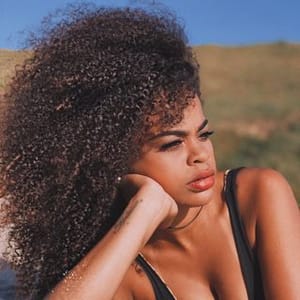Debora Costa