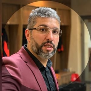 Farhad Hamidavi