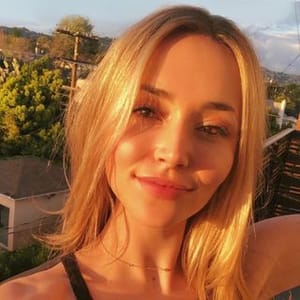 Camelia Somers