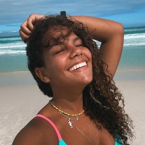 Marcela Celafernam