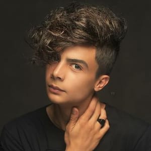 Euaya Elyar