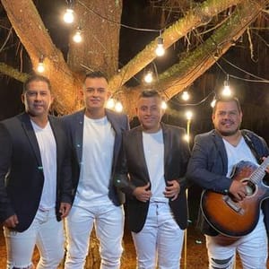 Los Hermanos Medina