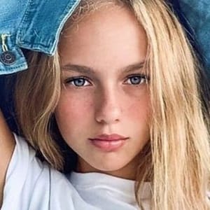 Carly Connors