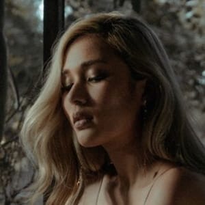 Emmanuelle Vera