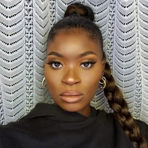 Shedzi  Tv Presentercreator