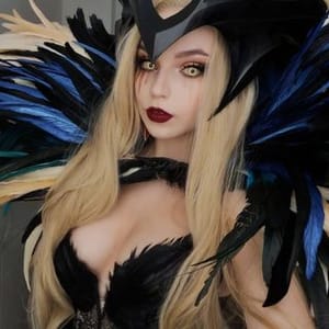 Paperwings Cosplay