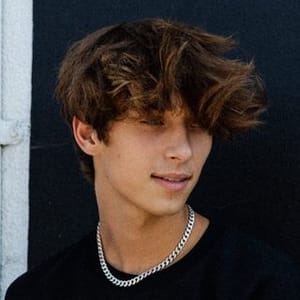 Josh Richards
