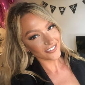Chloe Winter