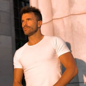 Carlos Urquia