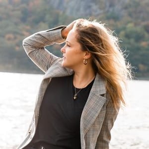 Cecilia Betsill