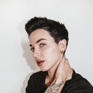 Bobbie Long