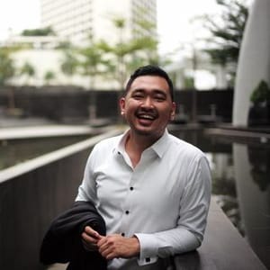 Brian D Sumito