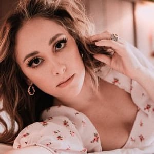 Isabeau Mendez