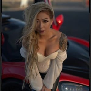 Debbie Lee