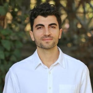 Yunus Sezener