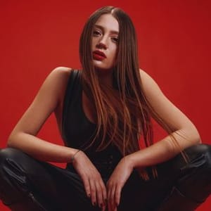 Gizem Karaca Ekmekci