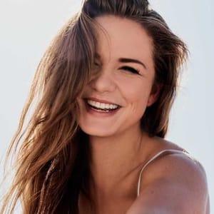Lisa Caro