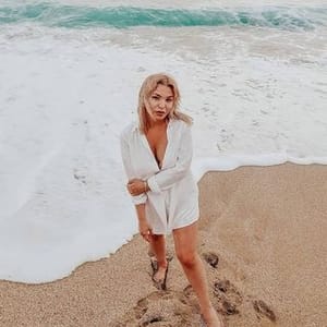 Henda Dok