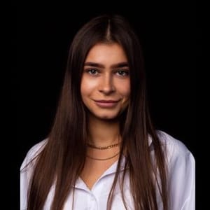 Valleria  Menedzher