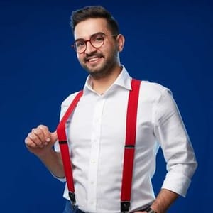 Kadir Ezildi