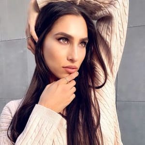 Sharlene Lowe