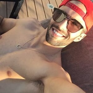 Vl De Guest