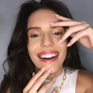 Lara Gama