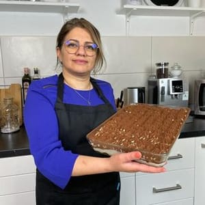 Bei Sona Aroyan