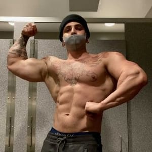 Shane Ryanonline