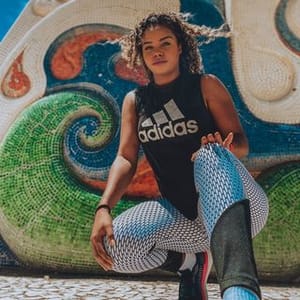 Mila Oliveira