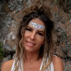 Lili De Castro