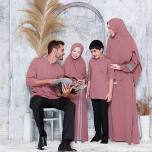 Fanisachic Pusat