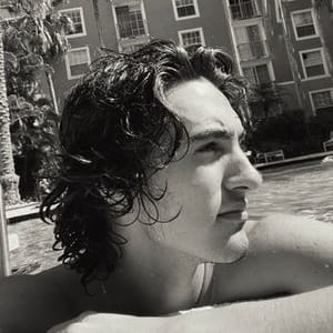 Sebastian Poza